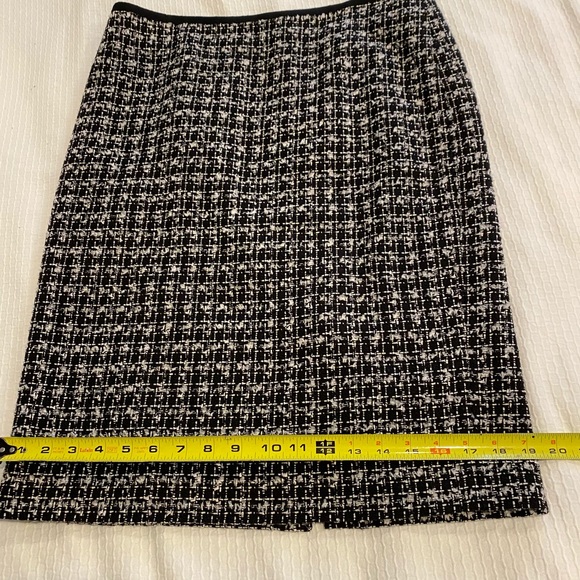 Talbots black wool skirt - Picture 6 of 9
